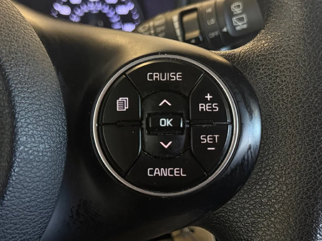 Used 2022 Gray Kia LX image 30