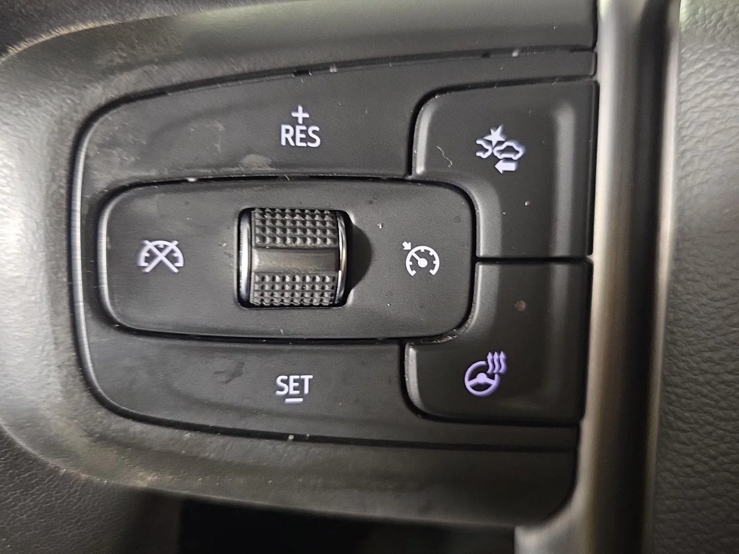 Used 2021 Pacific Blue Metallic GMC Denali image 22