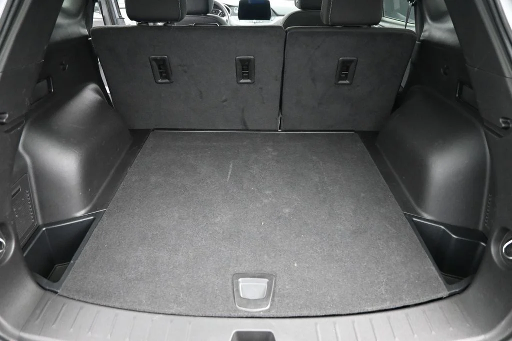 Used 2025 Gray Chevrolet LT image 15