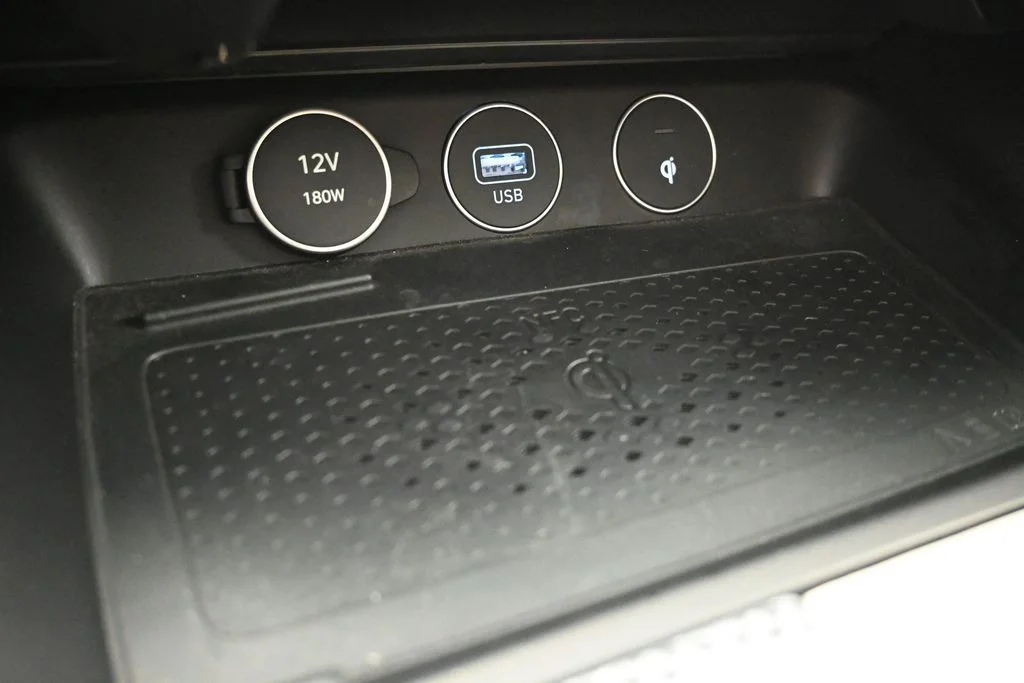 Used 2023 Blue Genesis 3.3T image 19