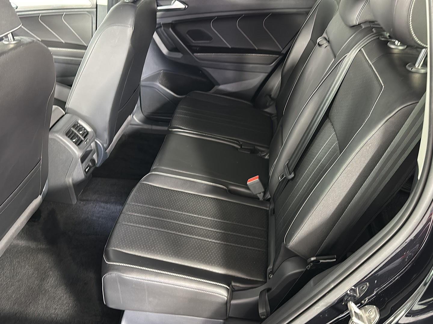Certified Used 2024 Deep Black Pearl Volkswagen SE image 18