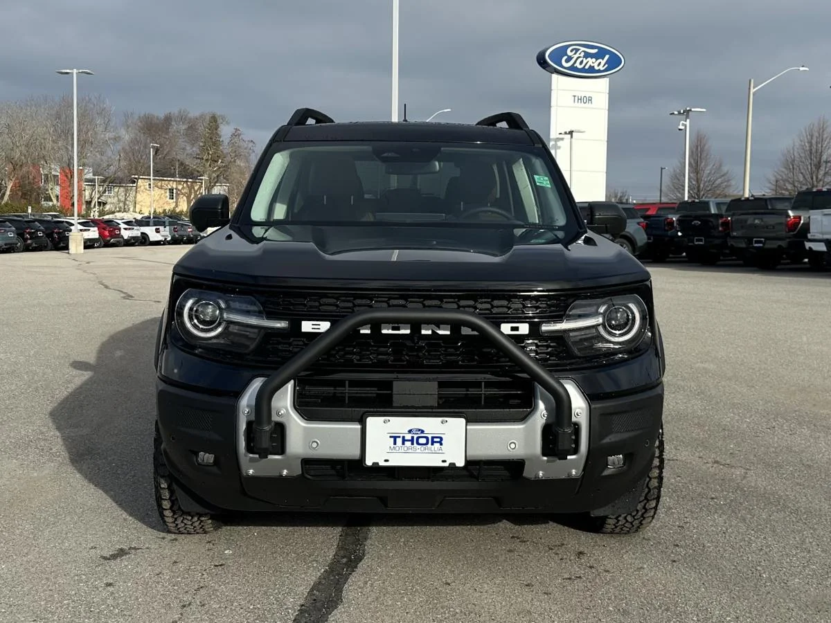 New 2026 Black Ford Outer Banks image 2
