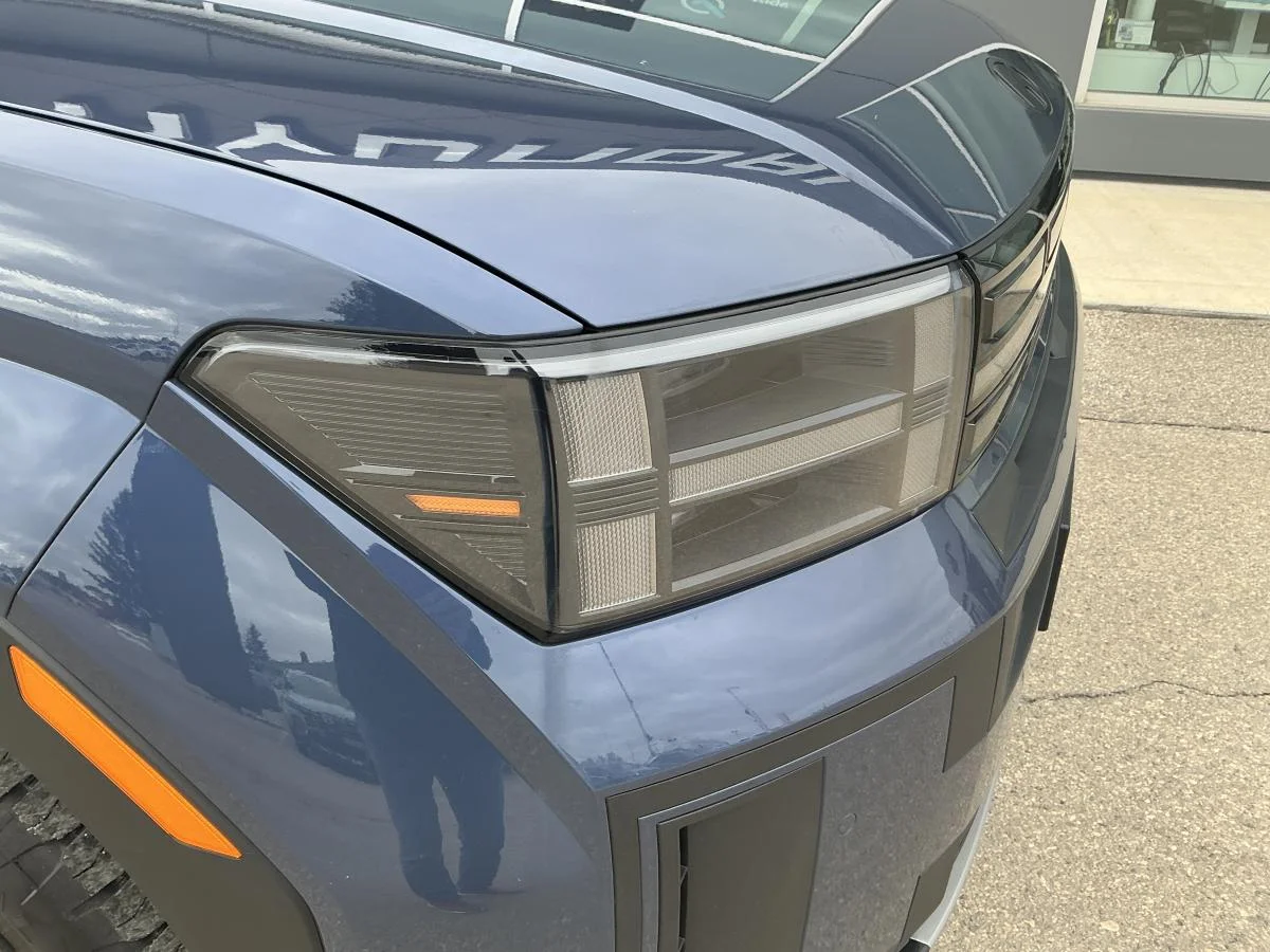 Used 2025 Blue Hyundai XRT image 9