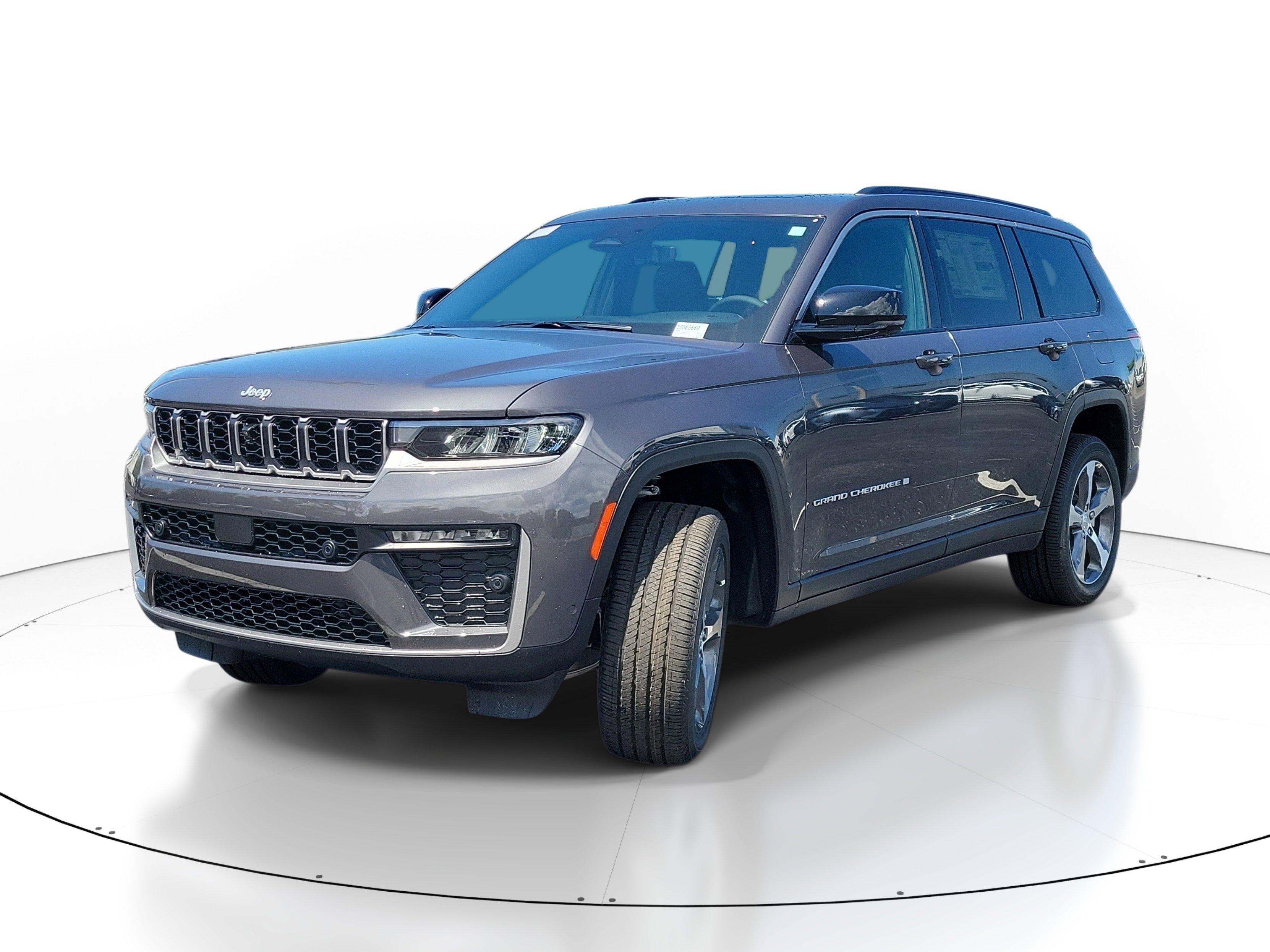 New 2026 Baltic Gray Metallic Clear-Coat Exterior Paint Jeep Limited image 3