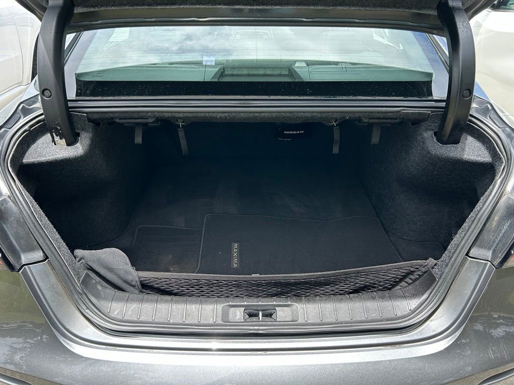 Used 2019 Gray Nissan 3.5 SV image 50