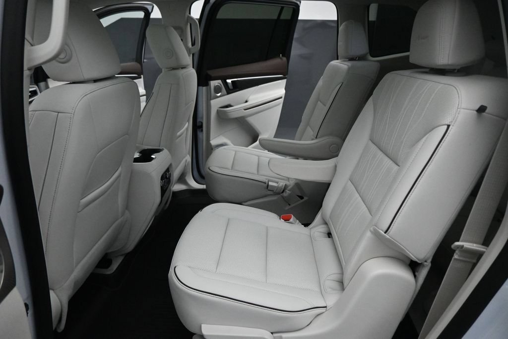 2026 Buick Enclave Avenir - Photo 19