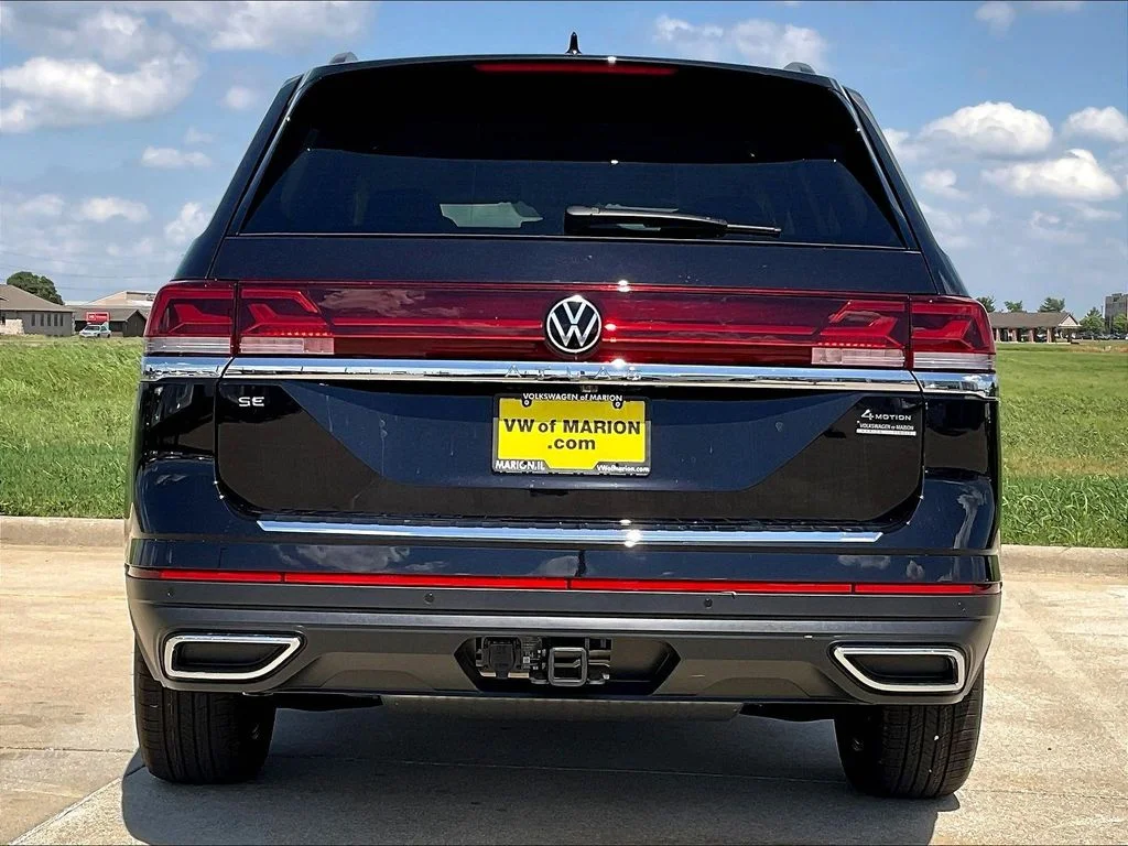 New 2026 Black Volkswagen SE w/Technology image 6