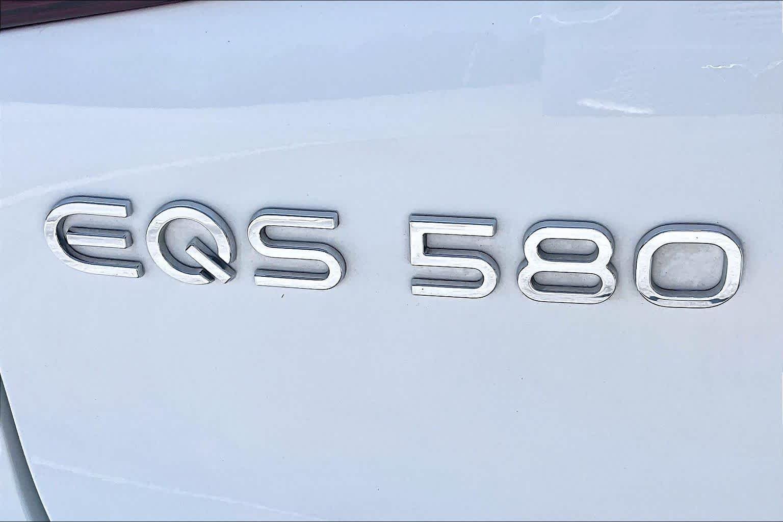 Used 2023 Polar White Mercedes-Benz EQS 580 image 30