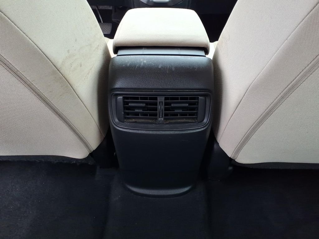 Used 2017 White Diamond Pearl Honda LX image 4
