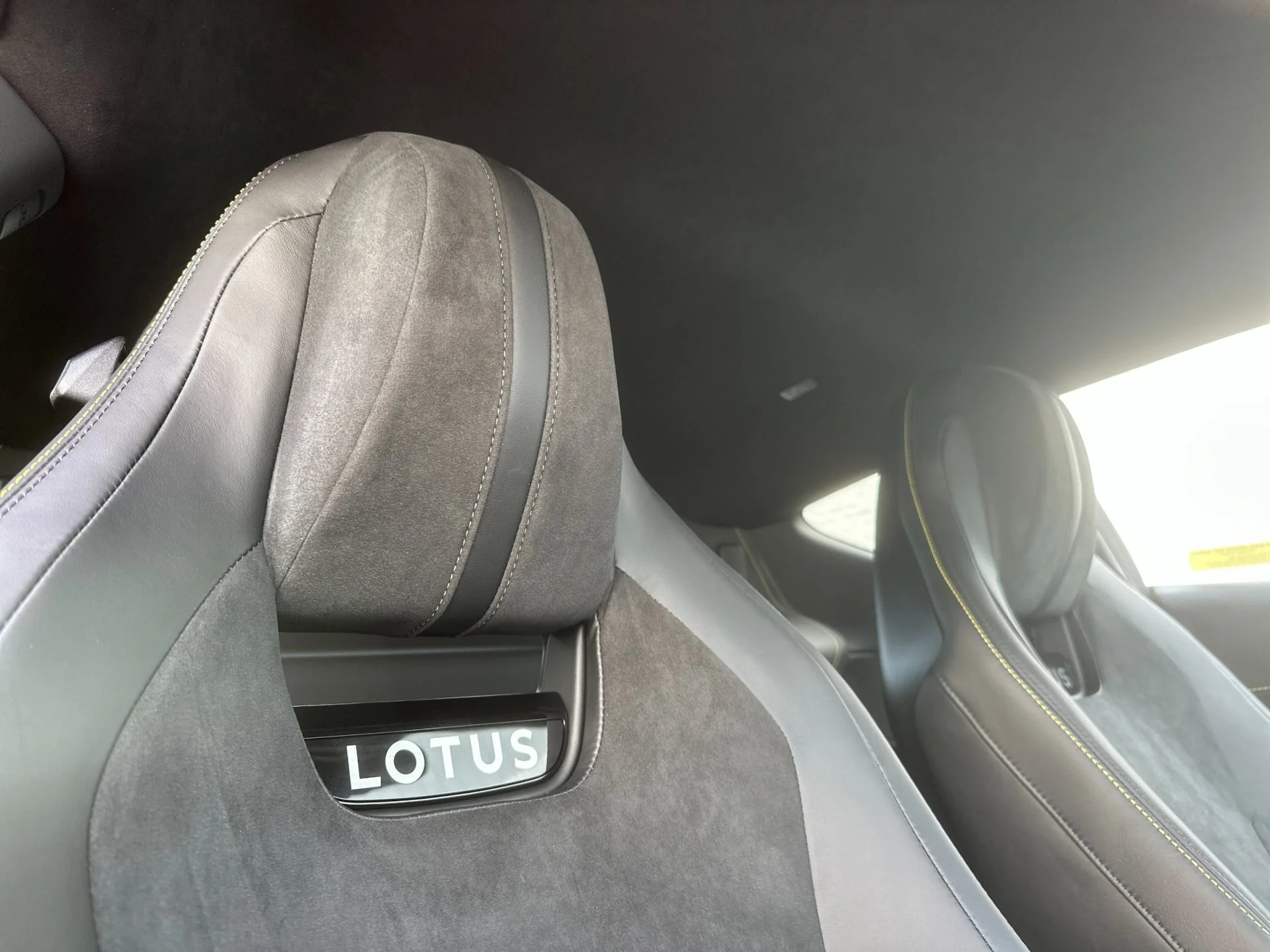 Used 2026 White Lotus V6 SE image 15