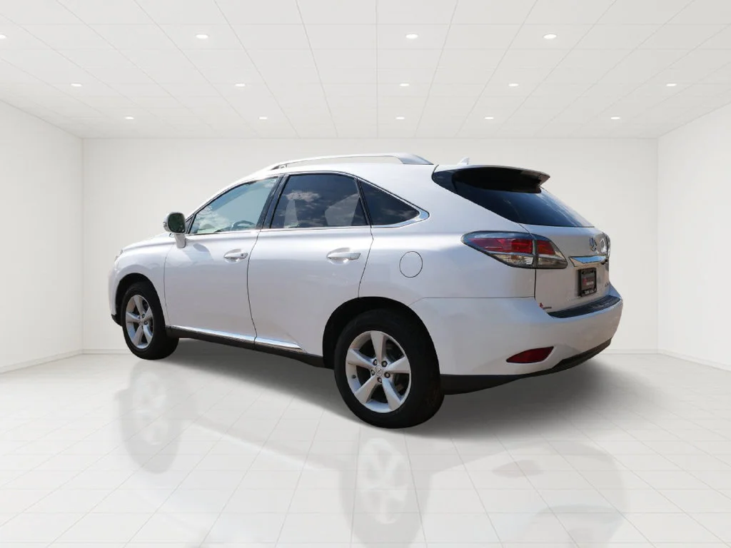 Used 2013  Lexus 350 image 4