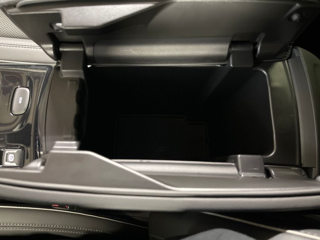 Used 2023 Gray Buick Essence image 28