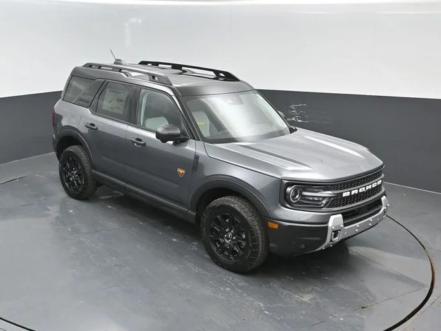 New 2026 Carbonized Gray Metallic Ford Badlands® image 18