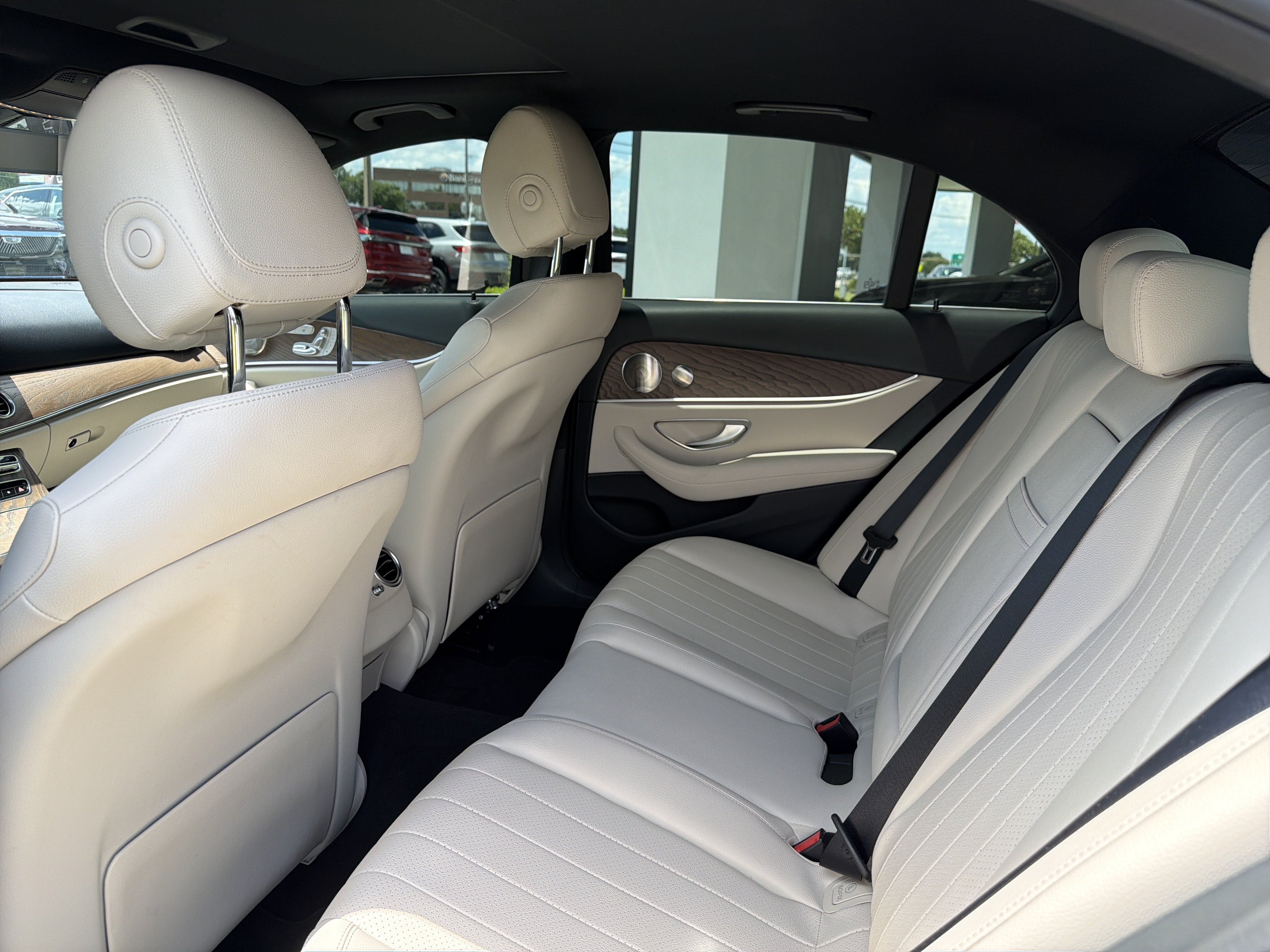 Used 2022 Black Mercedes-Benz E 350 image 17