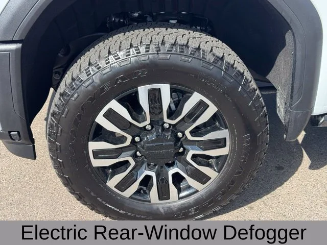 Used 2026 White GMC Denali Ultimate image 11