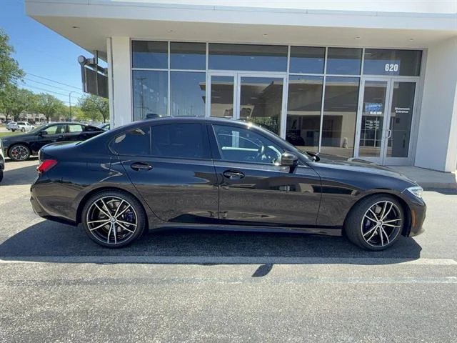 Used 2021 Black Sapphire Metallic BMW M340i xDrive image 2