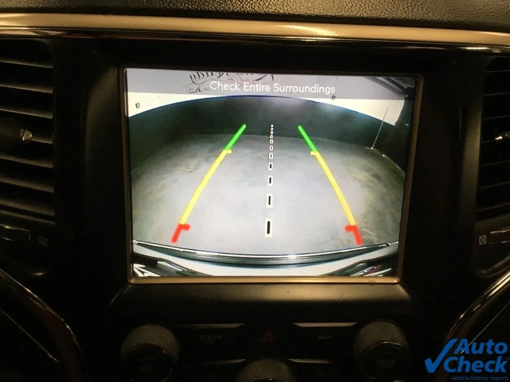Used 2016 Silver Jeep Limited image 52