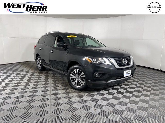 2018 Nissan Pathfinder SV