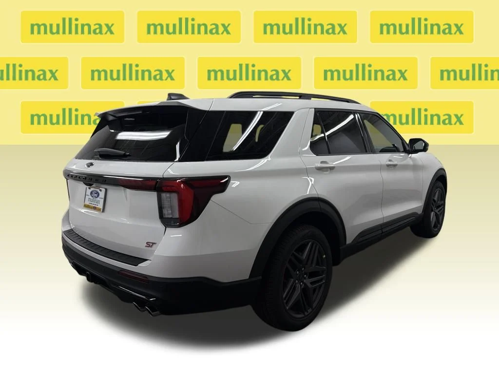 New 2026 White Ford ST image 3