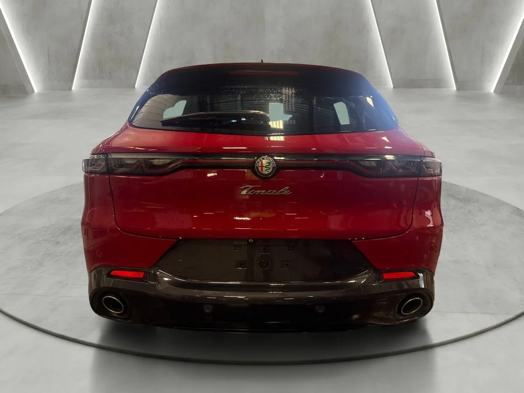 Used 2024 Red Alfa Romeo Veloce image 7