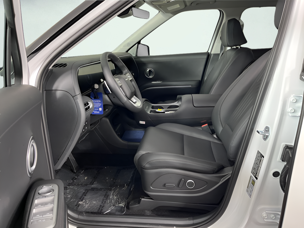 New 2026 White Hyundai SEL image 9