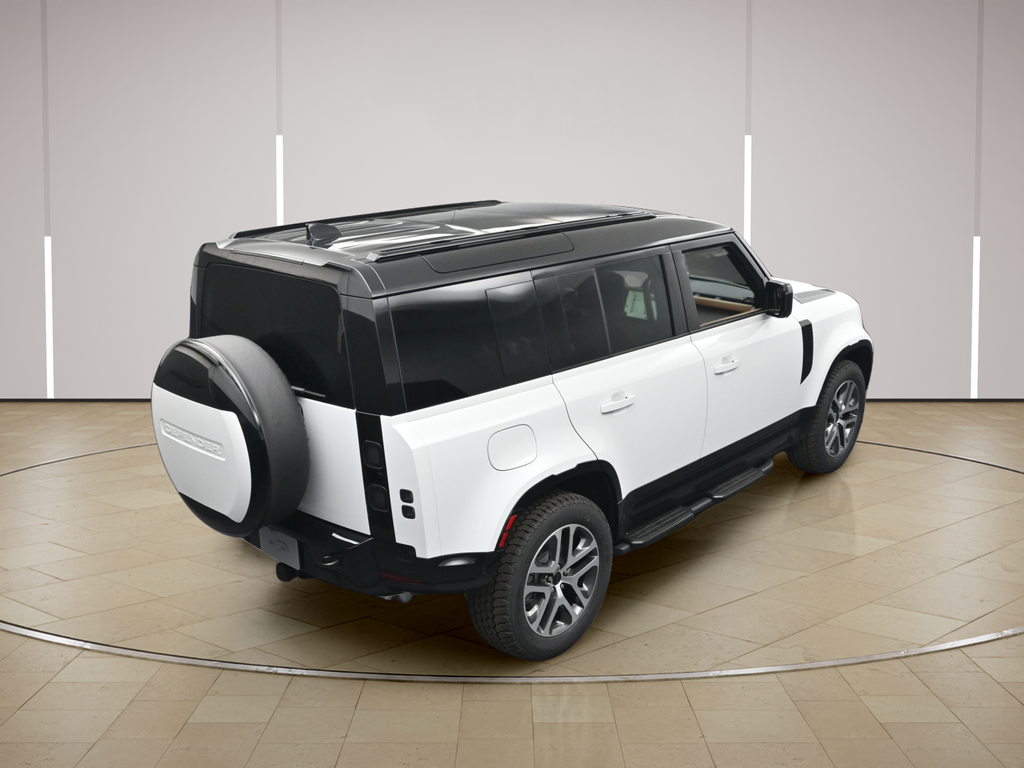 New 2026 White Land Rover X-Dynamic SE image 33