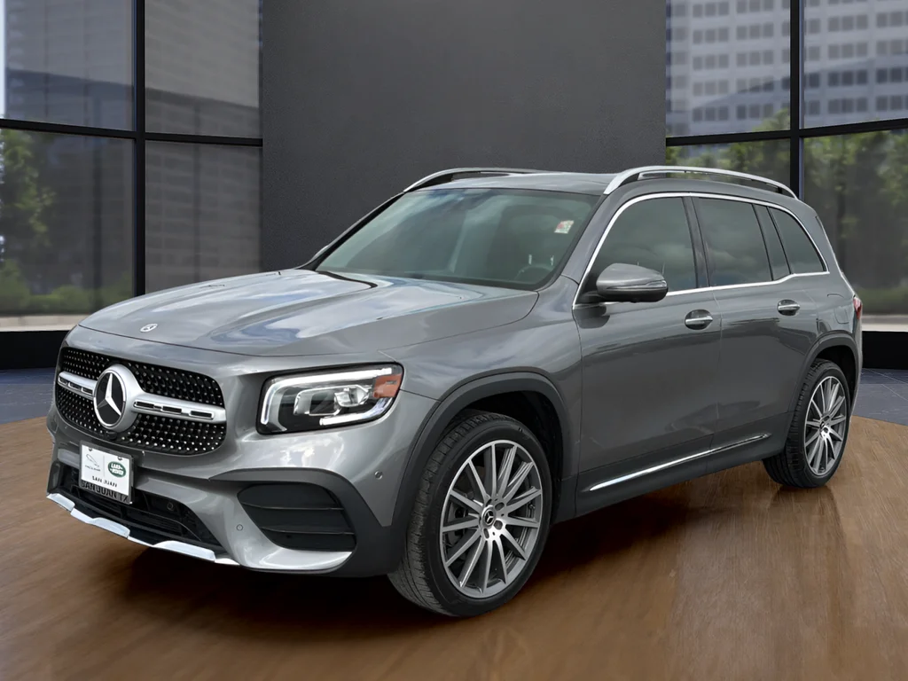 Used 2023  Mercedes-Benz GLB 250 image 9