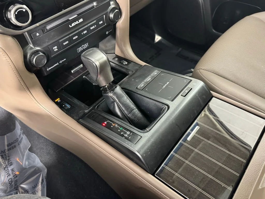 Used 2023 Onyx Black Lexus 460 image 27