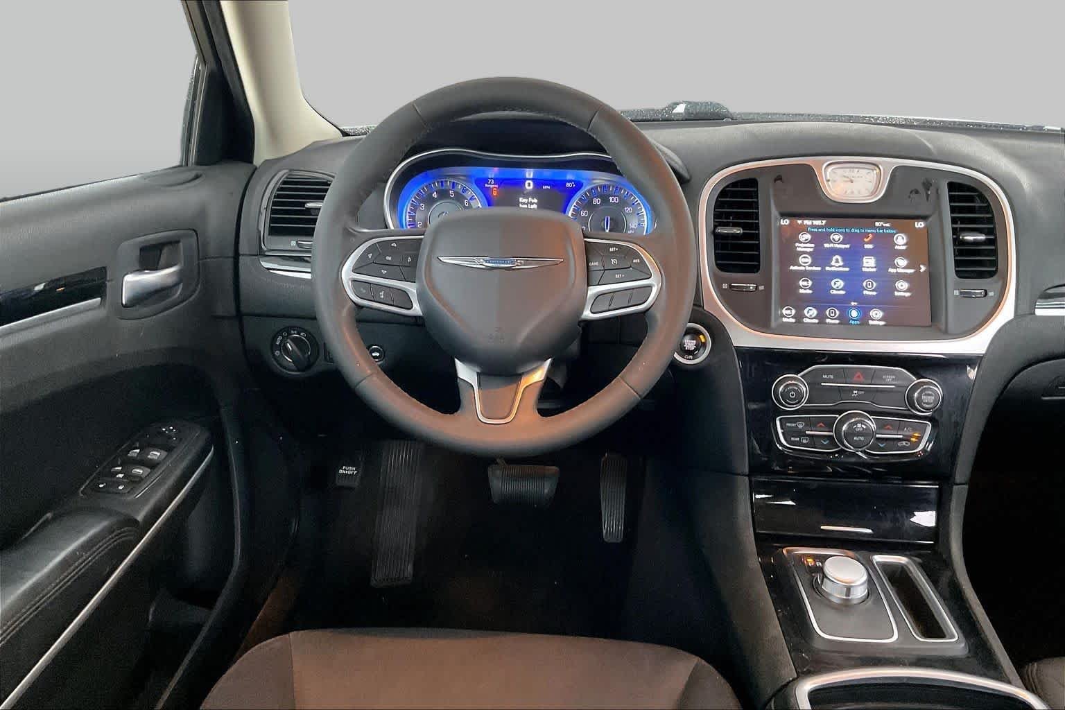 Pre-Owned 2023 Chrysler 300 Touring