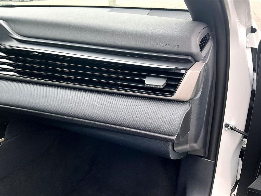 Used 2025 White Toyota SE image 13