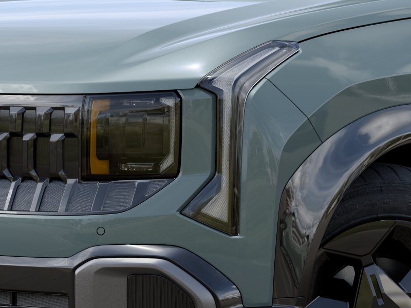 New 2027 ICEBERG GRN Kia X-Line S image 10