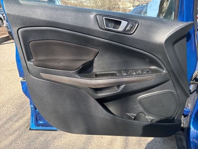 Used 2021 Blue Ford SE image 22