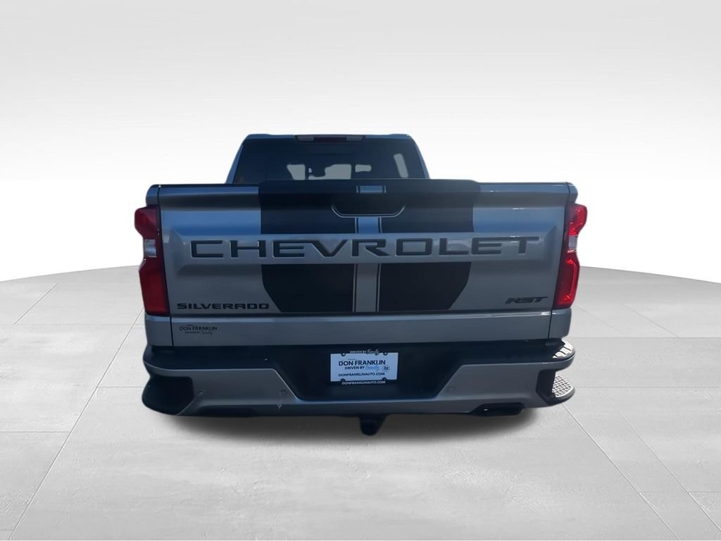 Used 2025 Gray Chevrolet RST image 8