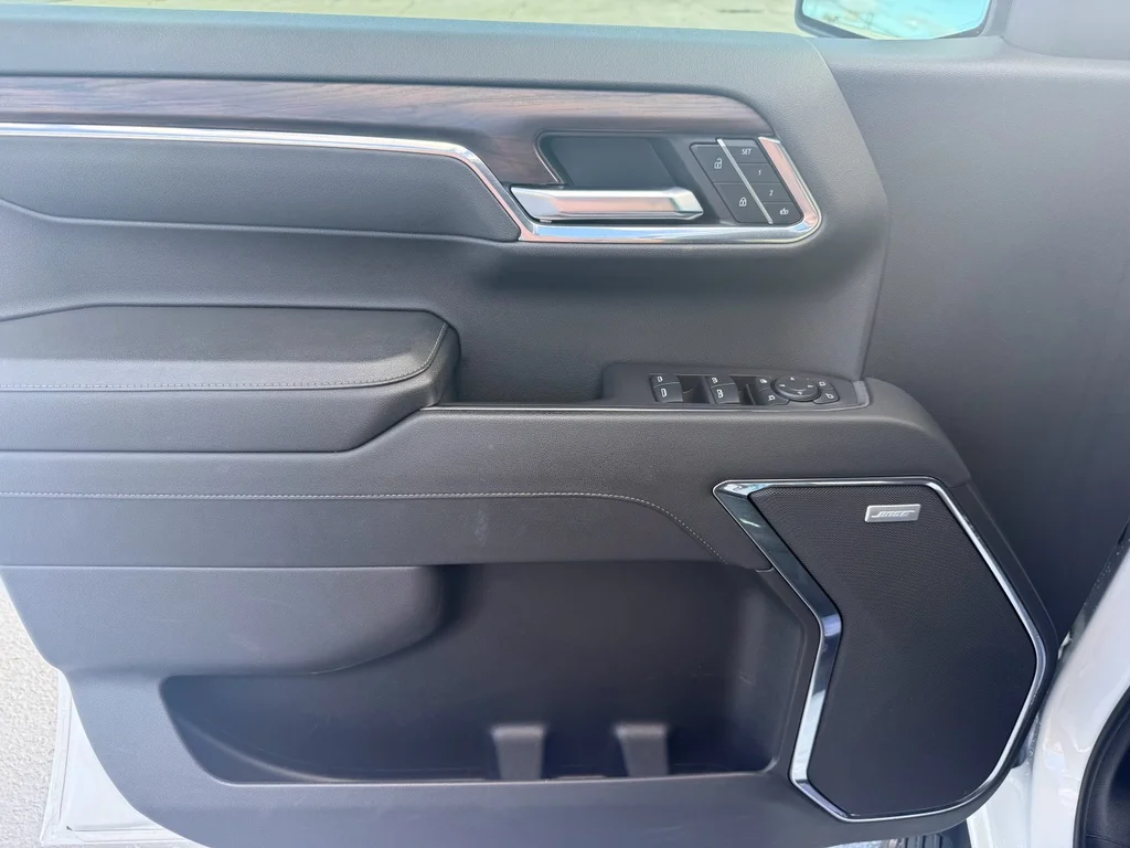 2024 GMC Sierra 1500 SLT - Photo 12