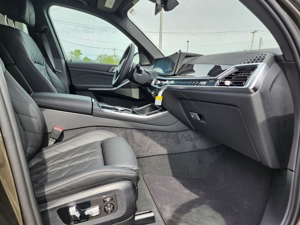 New 2026 Green BMW xDrive40i image 11