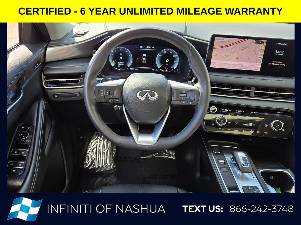 Certified Used 2024 Black INFINITI LUXE image 11