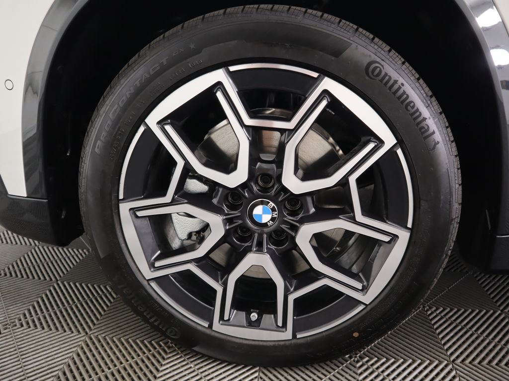 2025 BMW X1 28i - Photo 32