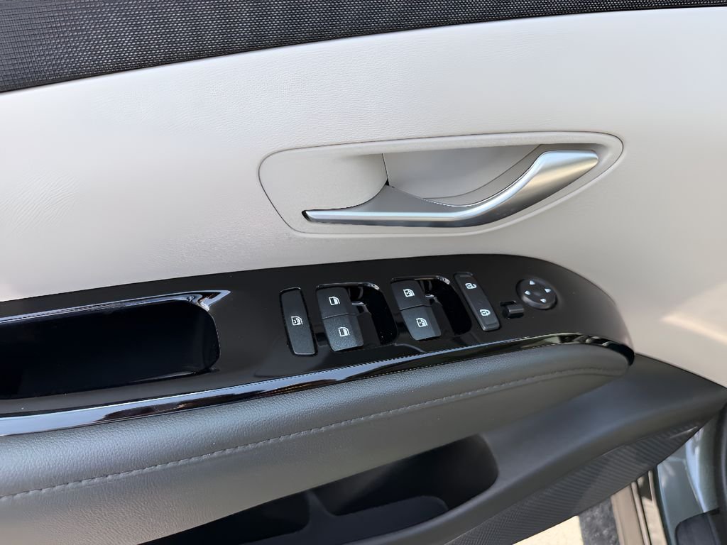 Certified Used 2024 Amazon Gray Hyundai Limited image 22