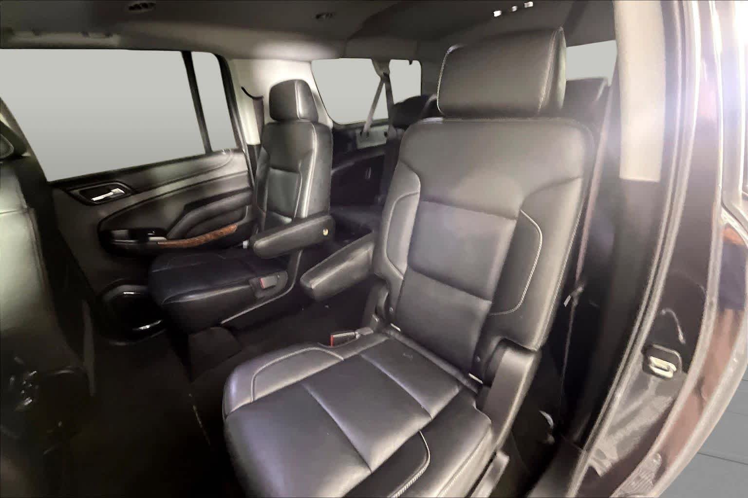 Used 2017 Tungsten Metallic Chevrolet Premier image 18