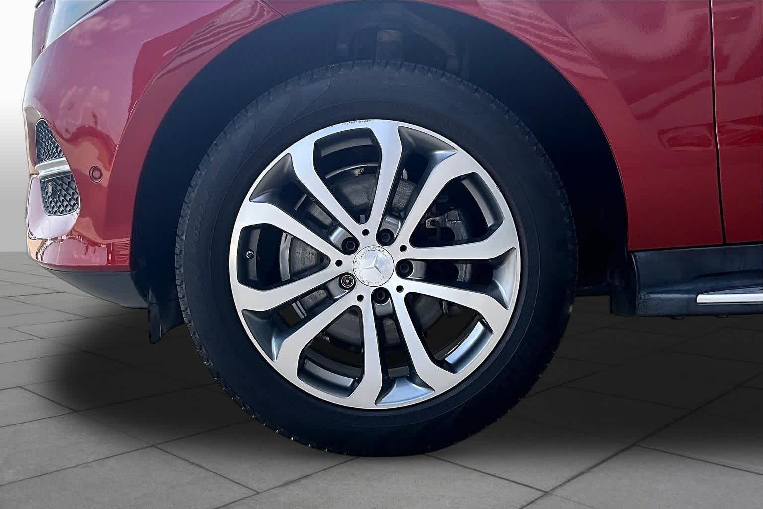 Used 2016 designo Cardinal Red Metallic Mercedes-Benz GLE 350 image 11