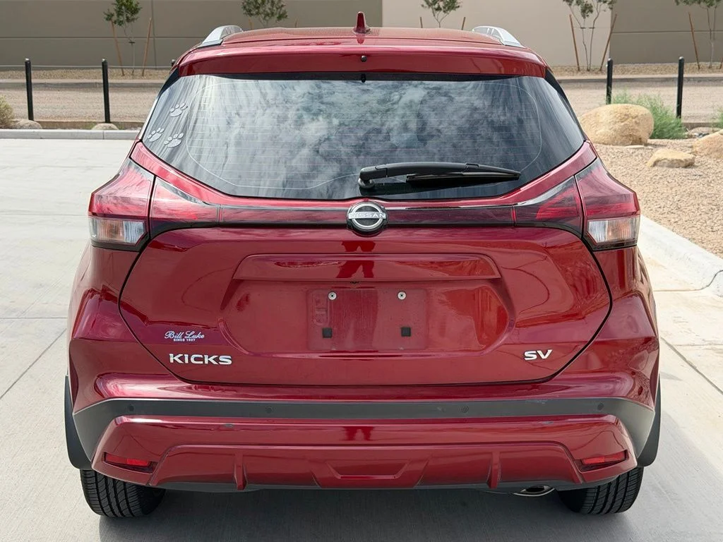 Used 2023 Red Nissan SV image 7