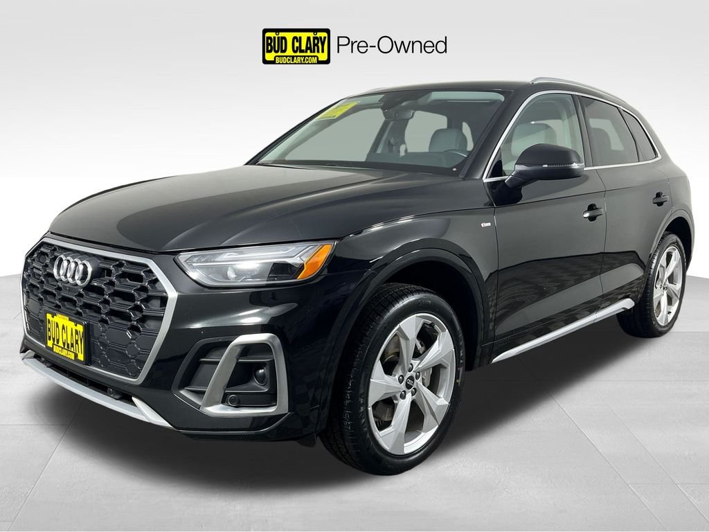 2023 Audi Q5 45 Premium Plus's photo