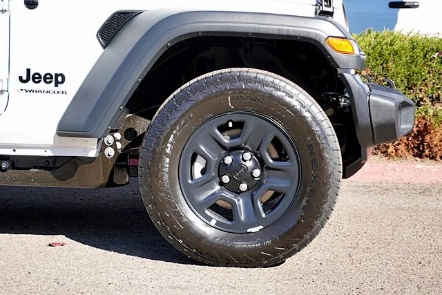 New 2026 Bright White Clear-Coat Exterior Paint Jeep Sport image 8