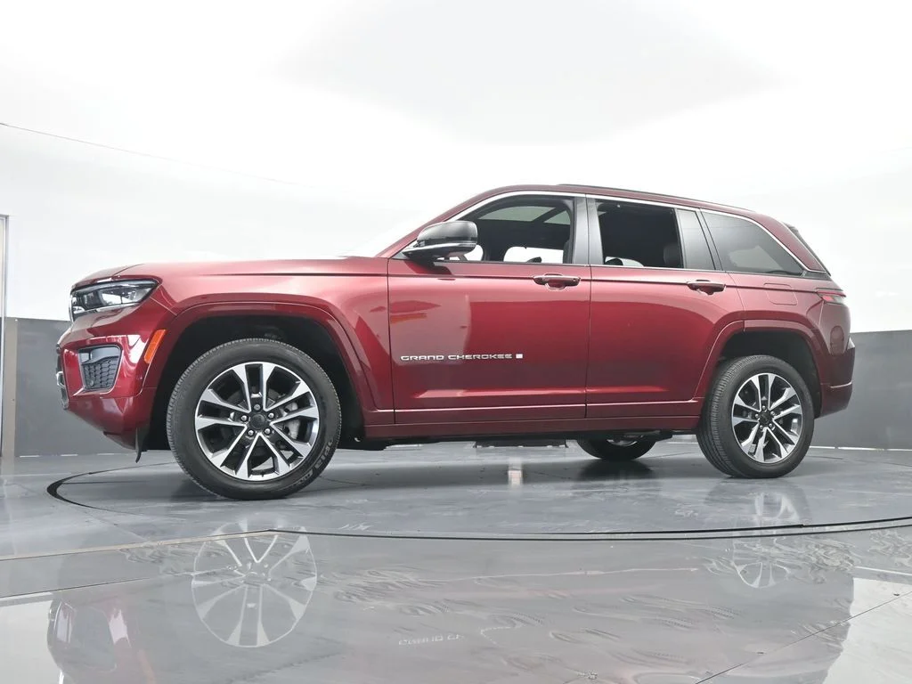 2023 Jeep Grand Cherokee Overland - Photo 61