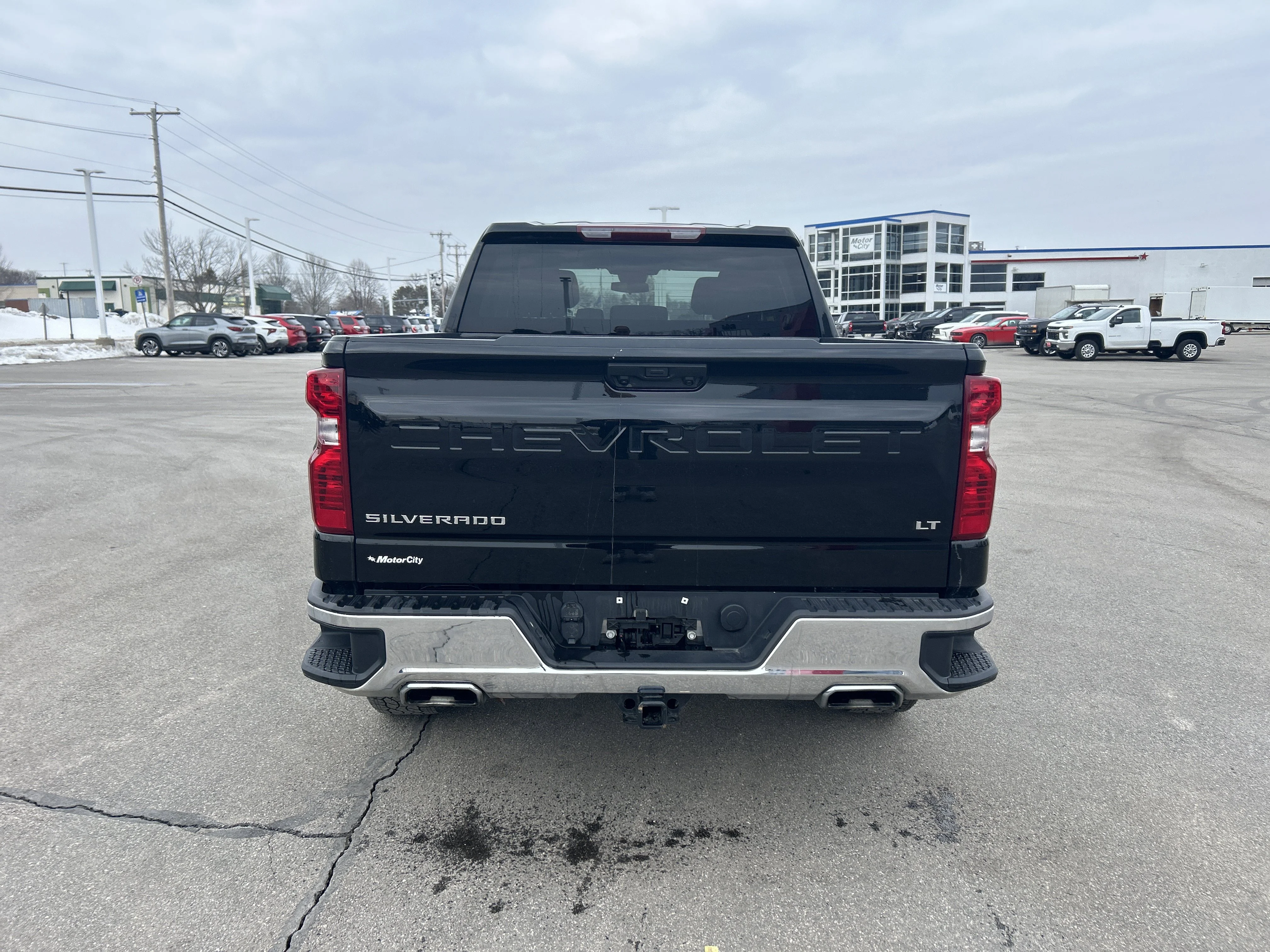 Used 2025 Black Chevrolet LT image 4