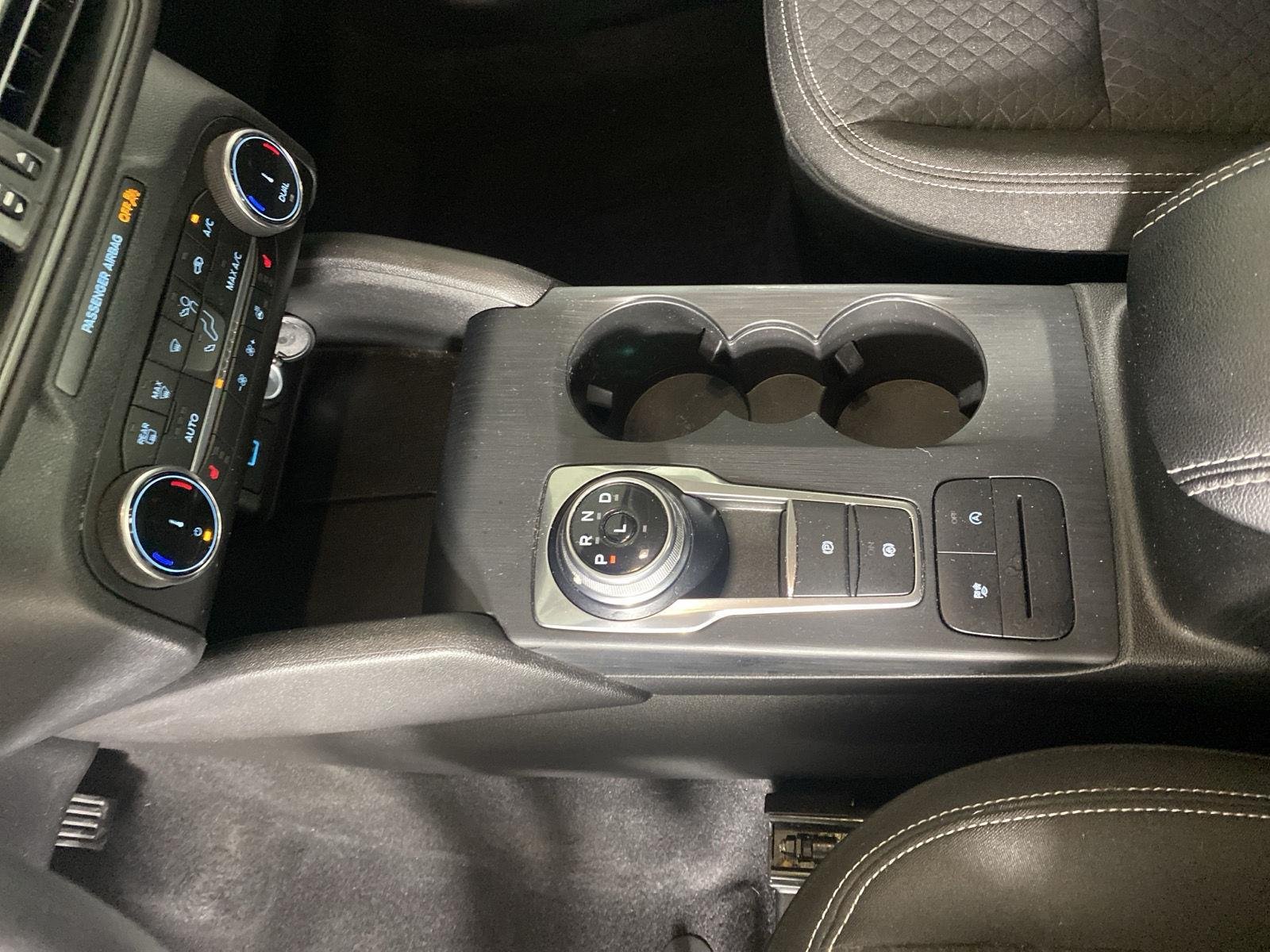 Used 2023 Iconic Silver Ford Active image 21