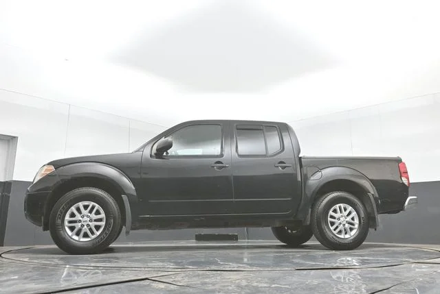 Used 2015 Black Nissan SV image 39