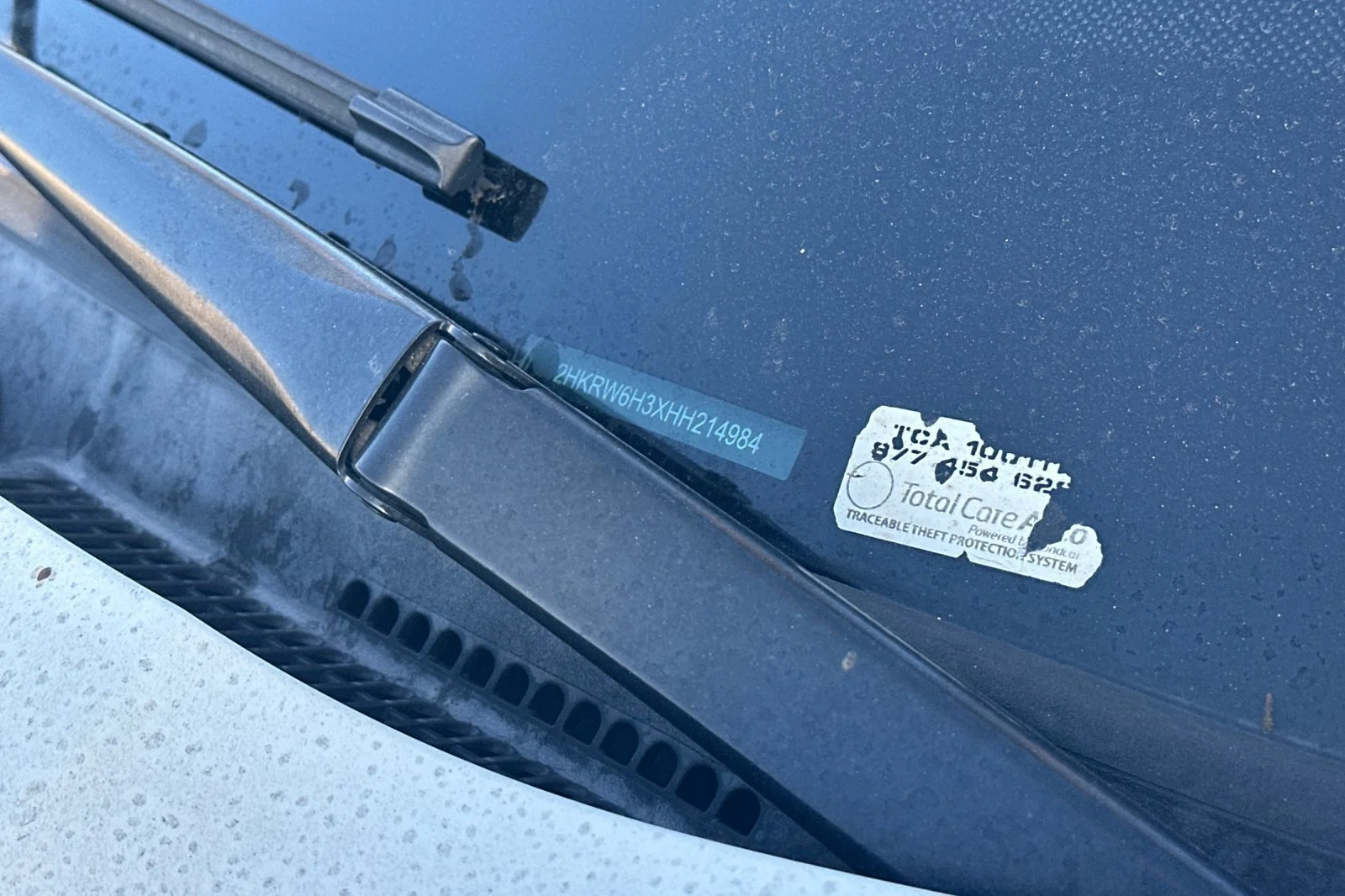 Used 2017 White Honda LX image 7