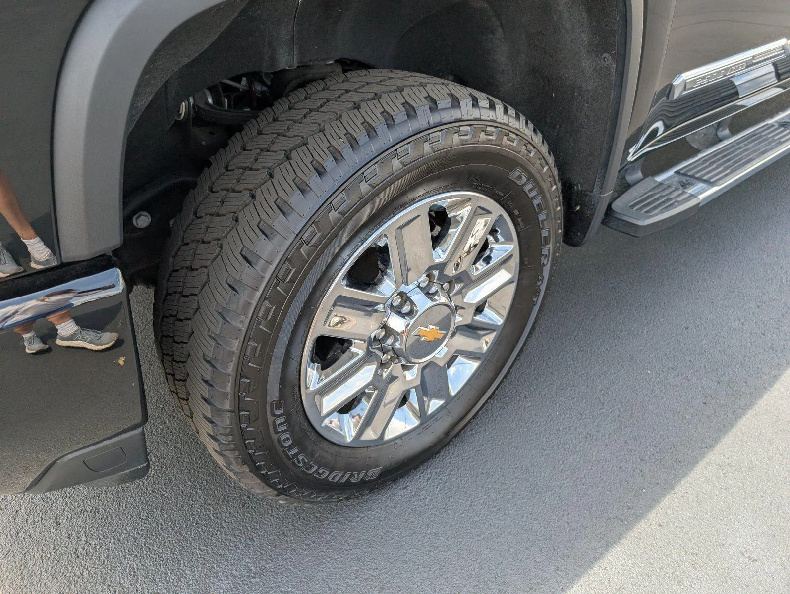 Used 2024 Black Chevrolet High Country image 11