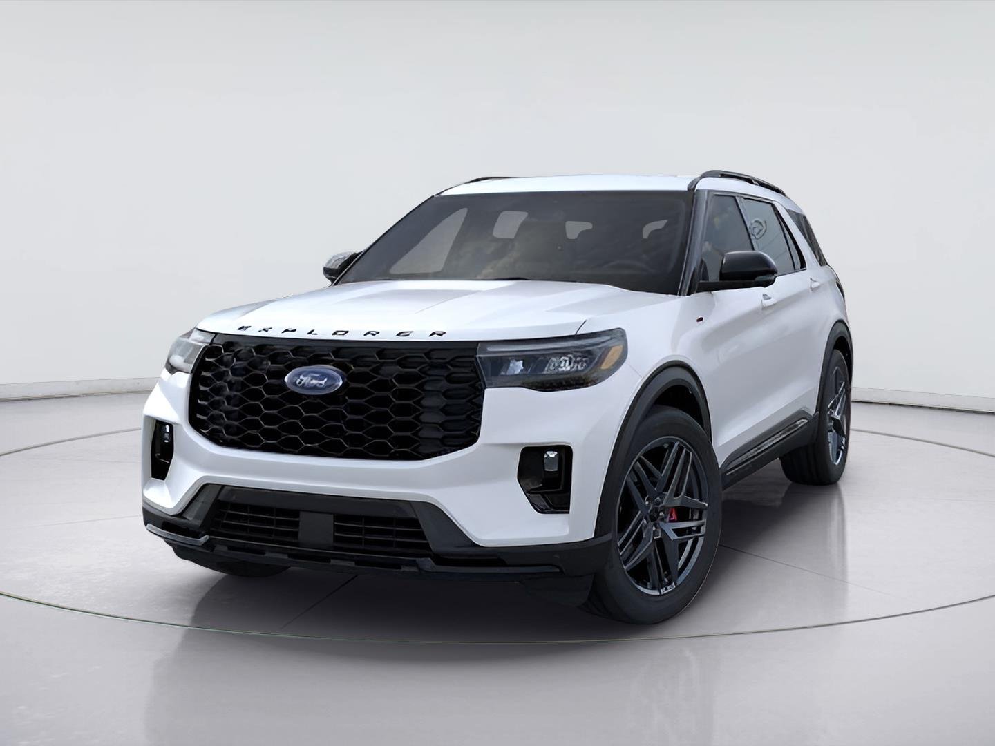 New 2026 Star White Metallic Tri-Coat Ford ST-Line image 2